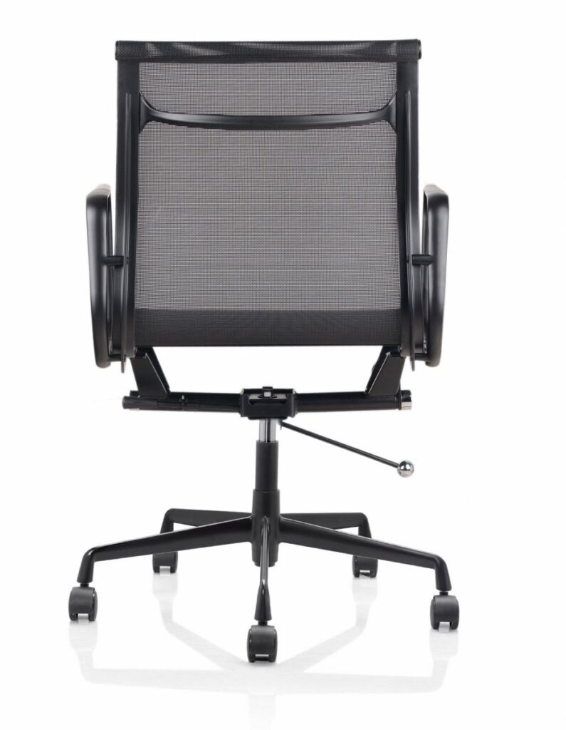 RED Bravi Mesh Back Boardroom Chair